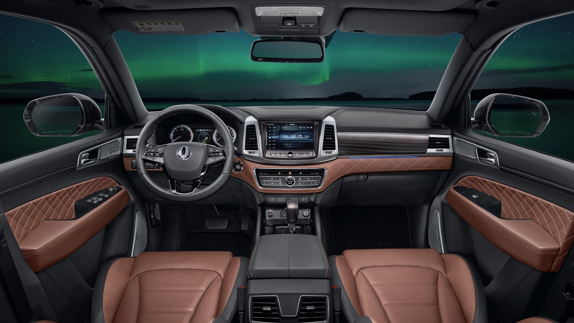 2018-ssangyong-rexton-interior