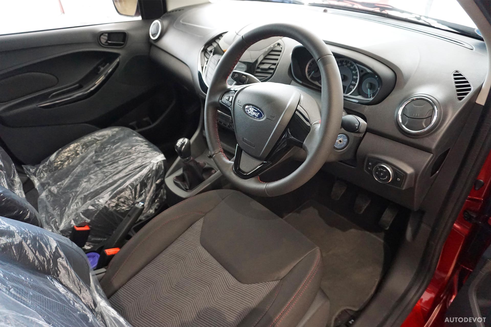 Ford-Figo-Sports-Edition-interior