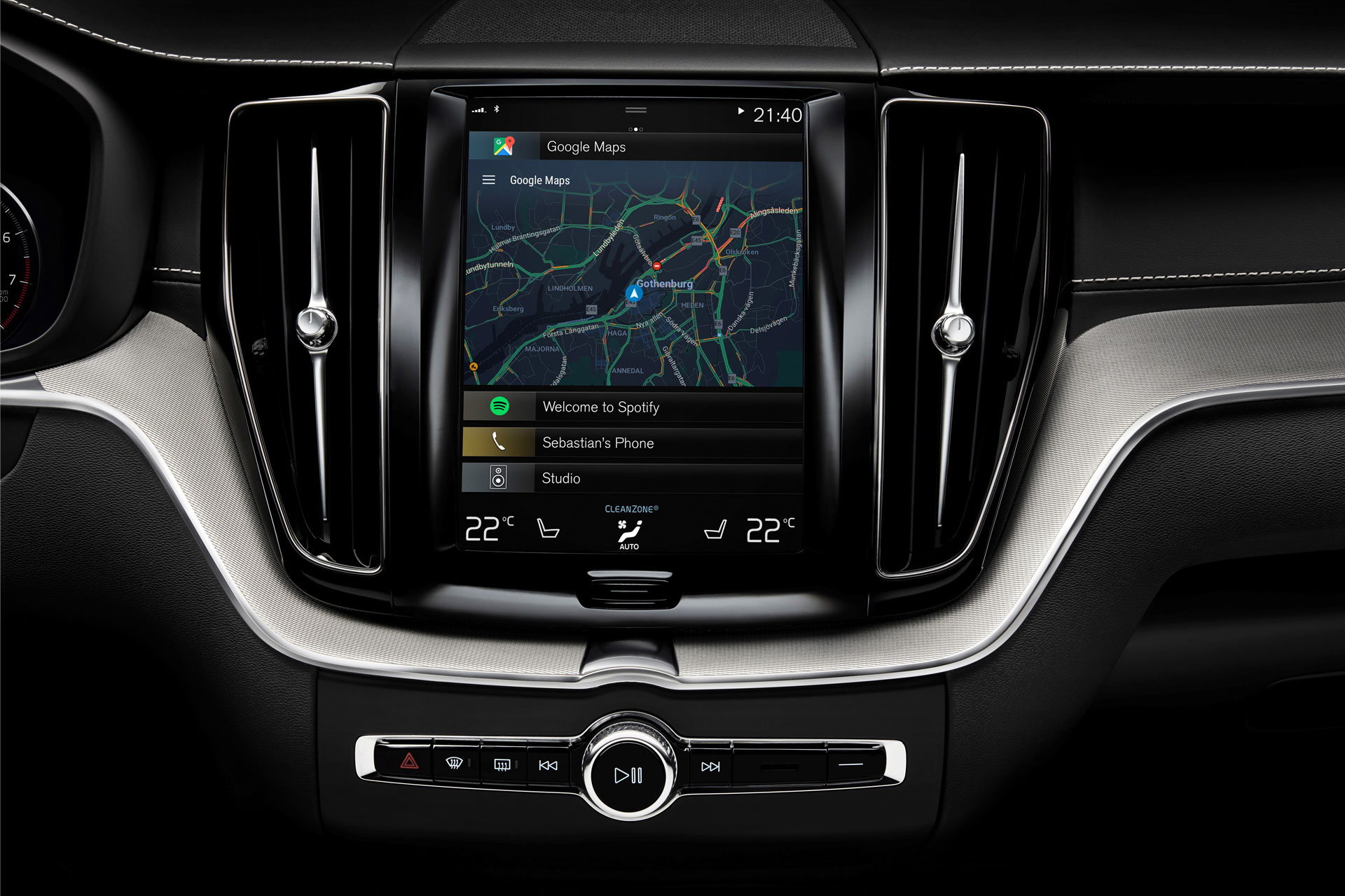 Volvo-Cars-Andriod-Infotainment-System-2