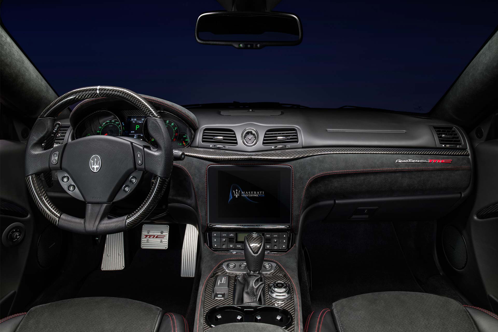 2018-Maserati-GranTurismo-interior-6