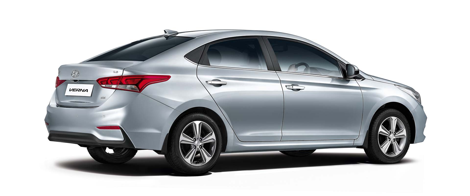 2017-Hyundai-Verna-facelift_2