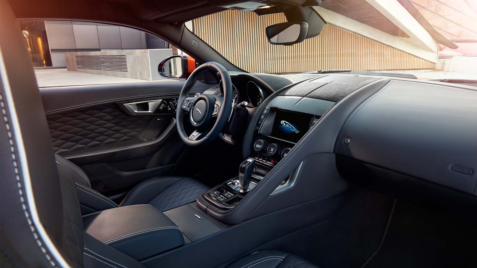 Jaguar-F-Type-SVR-interior