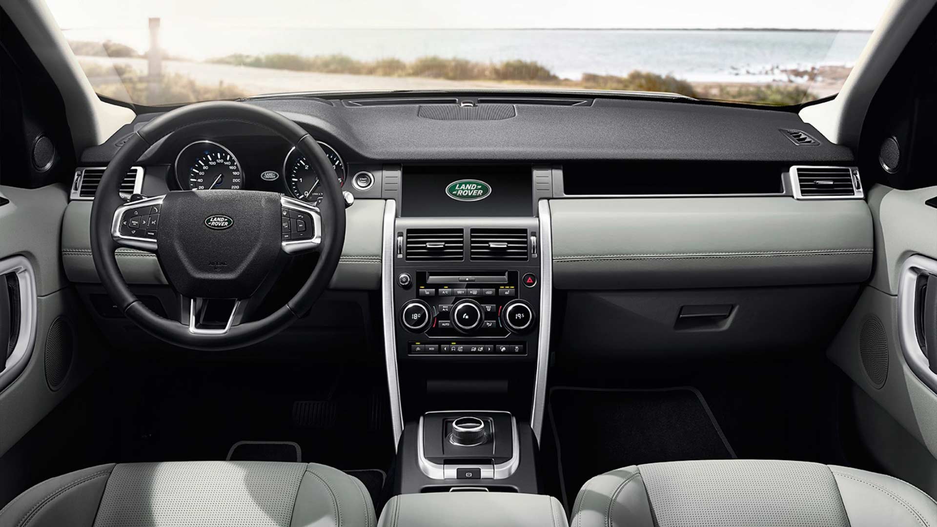 Land-Rover-Discovery-Sport-India-interior