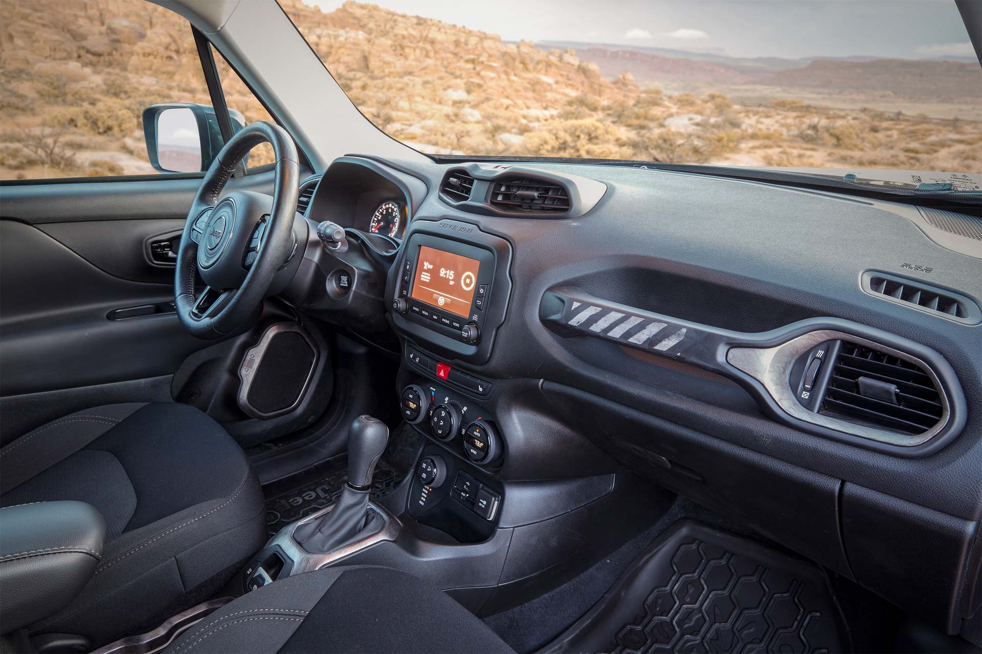 Jeep-B-ute-Concept-interior