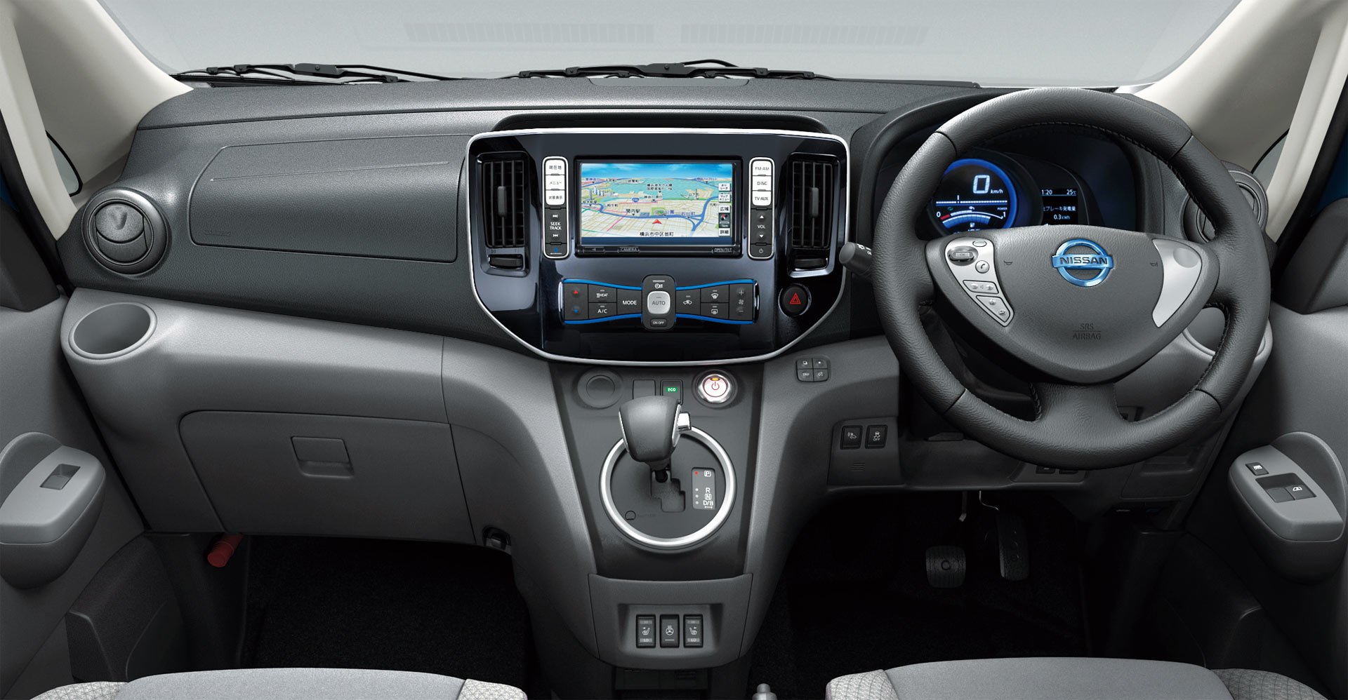 2018-Nissan-e-NV200-interior