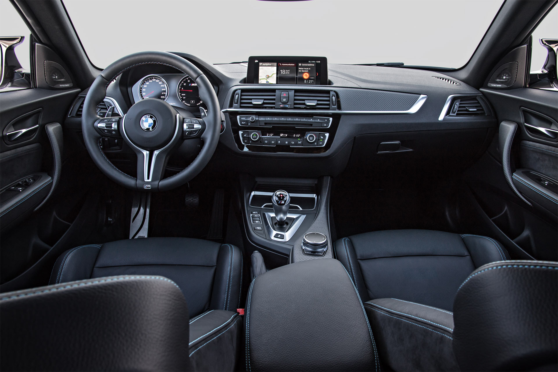 2019-BMW-M2-Competition-interior