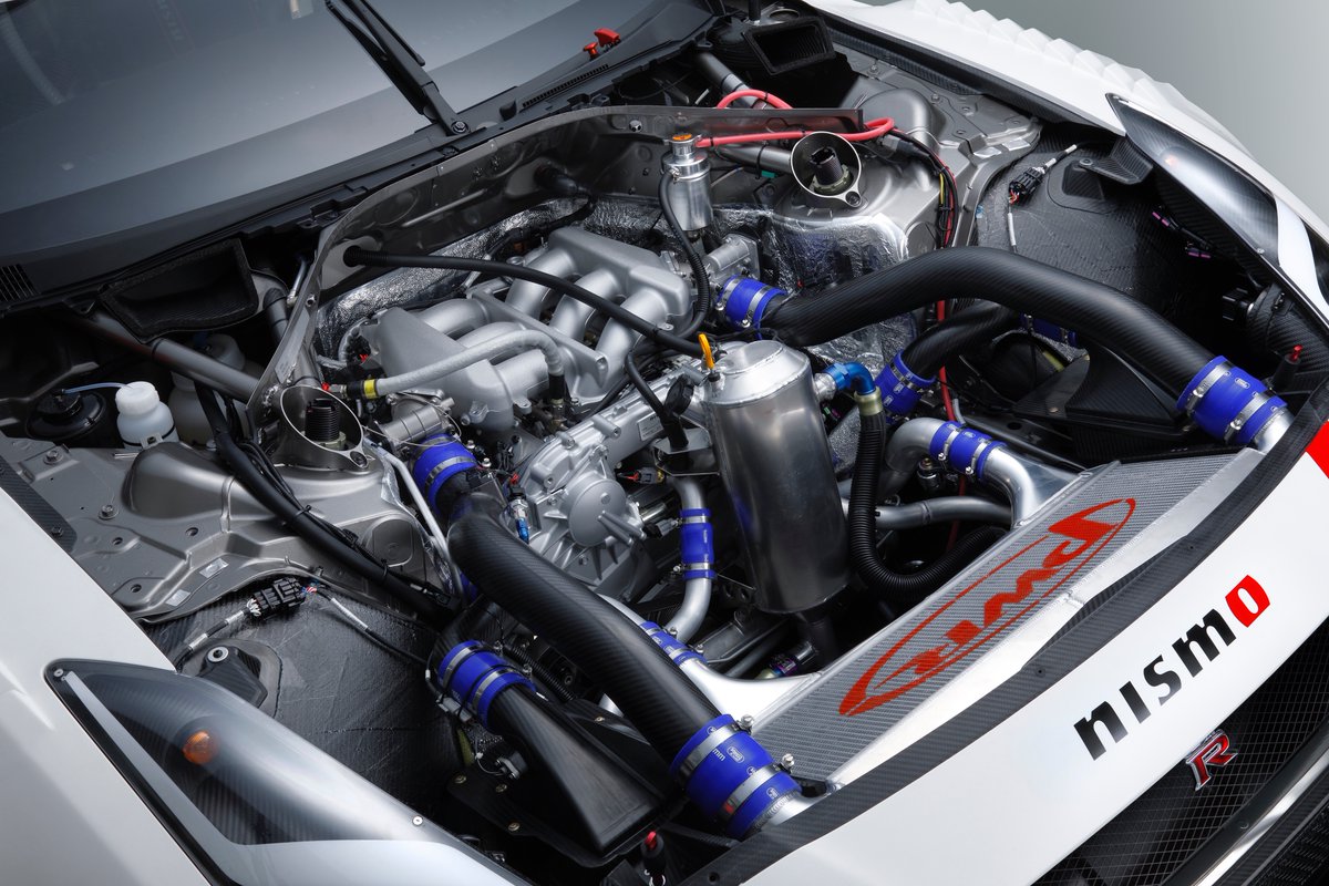 2018 Nissan GT-R NISMO GT3 engine