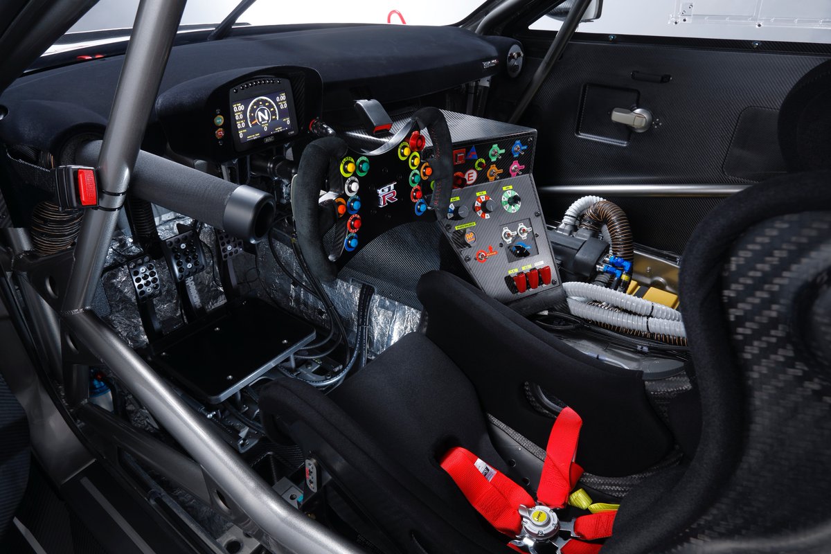 2018 Nissan GT-R NISMO GT3 interior
