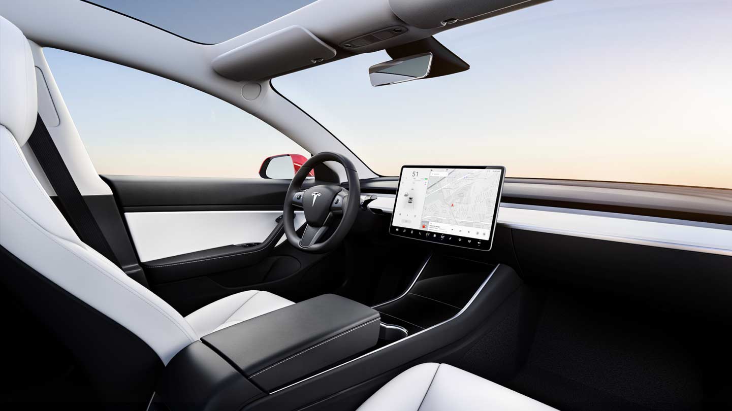 Tesla-Model-3-optional-Premium-White-interior