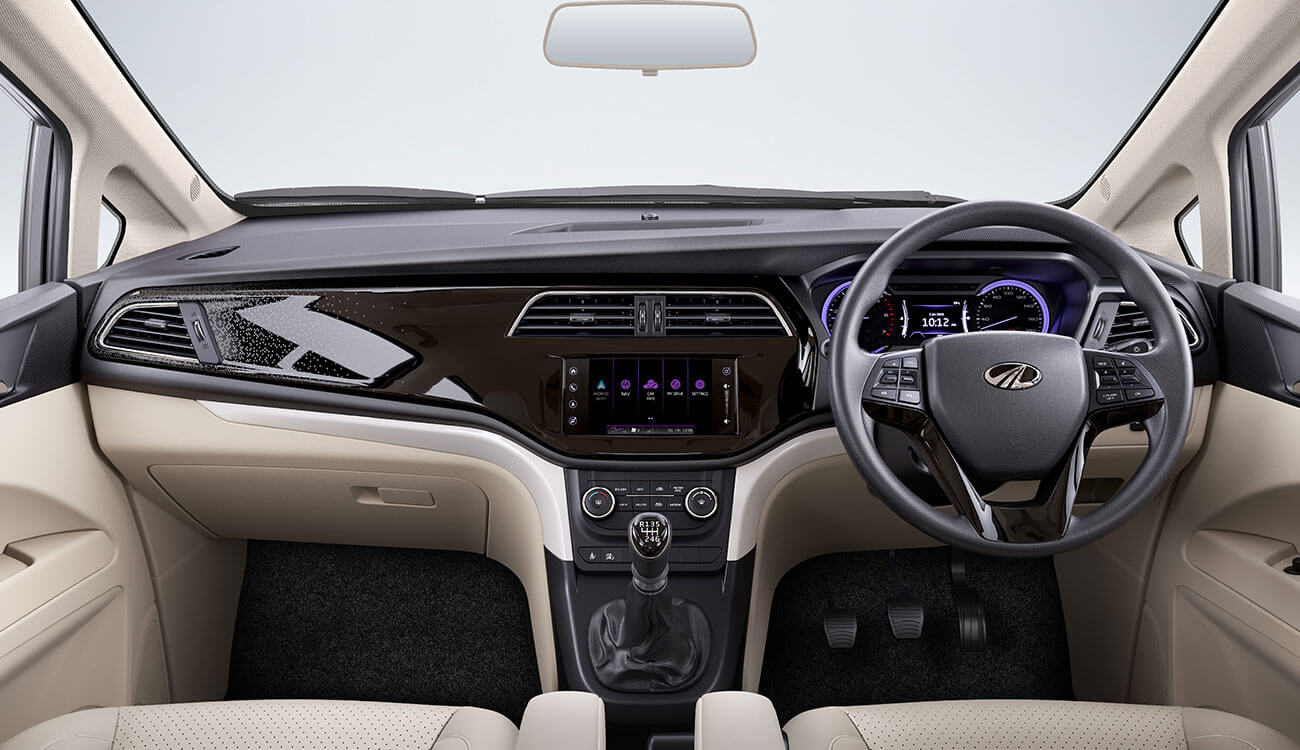 Mahindra-Marazzo-interior_2