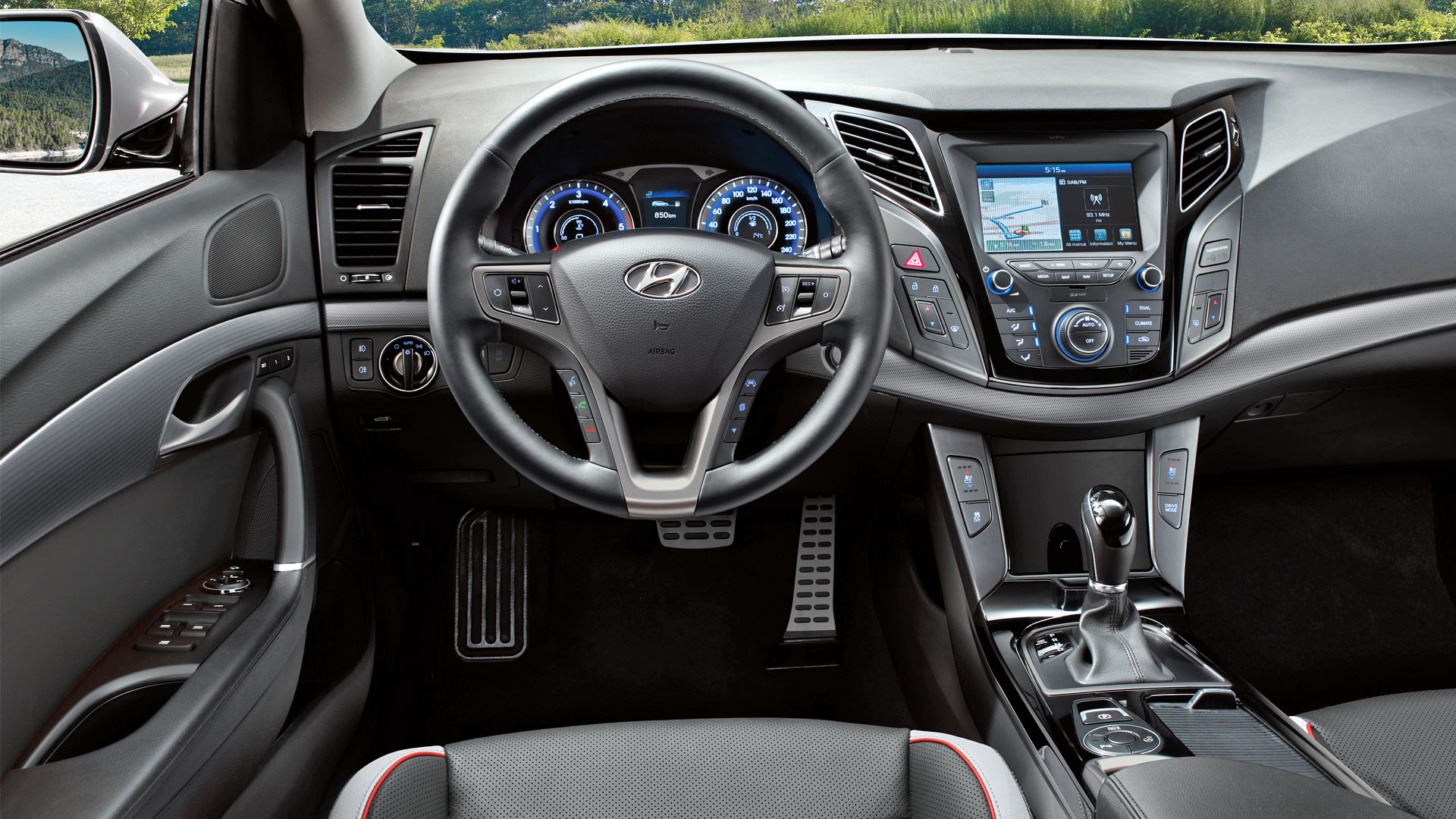 2019-Hyundai-i40-facelift-Interior