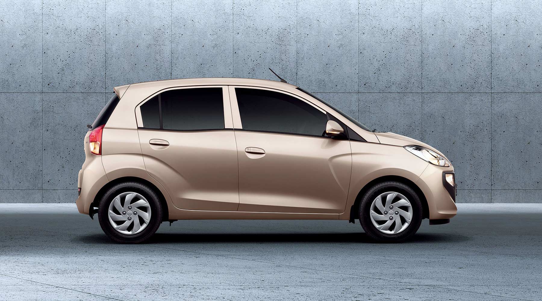 2nd-generation-2019-Hyundai-SANTRO_2