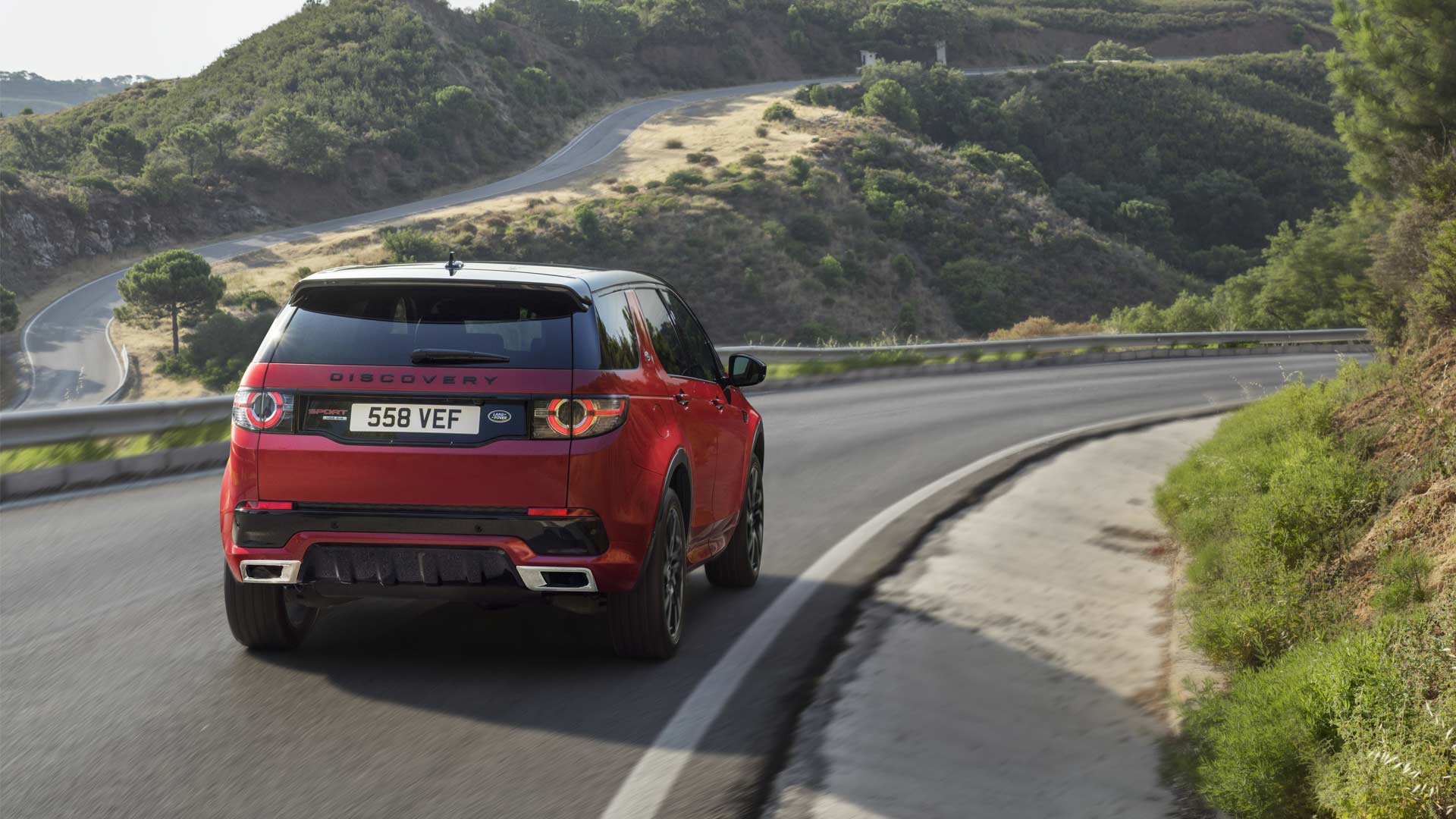 Land-Rover-Discovery-Sport-Dynamic-Design-Pack_2