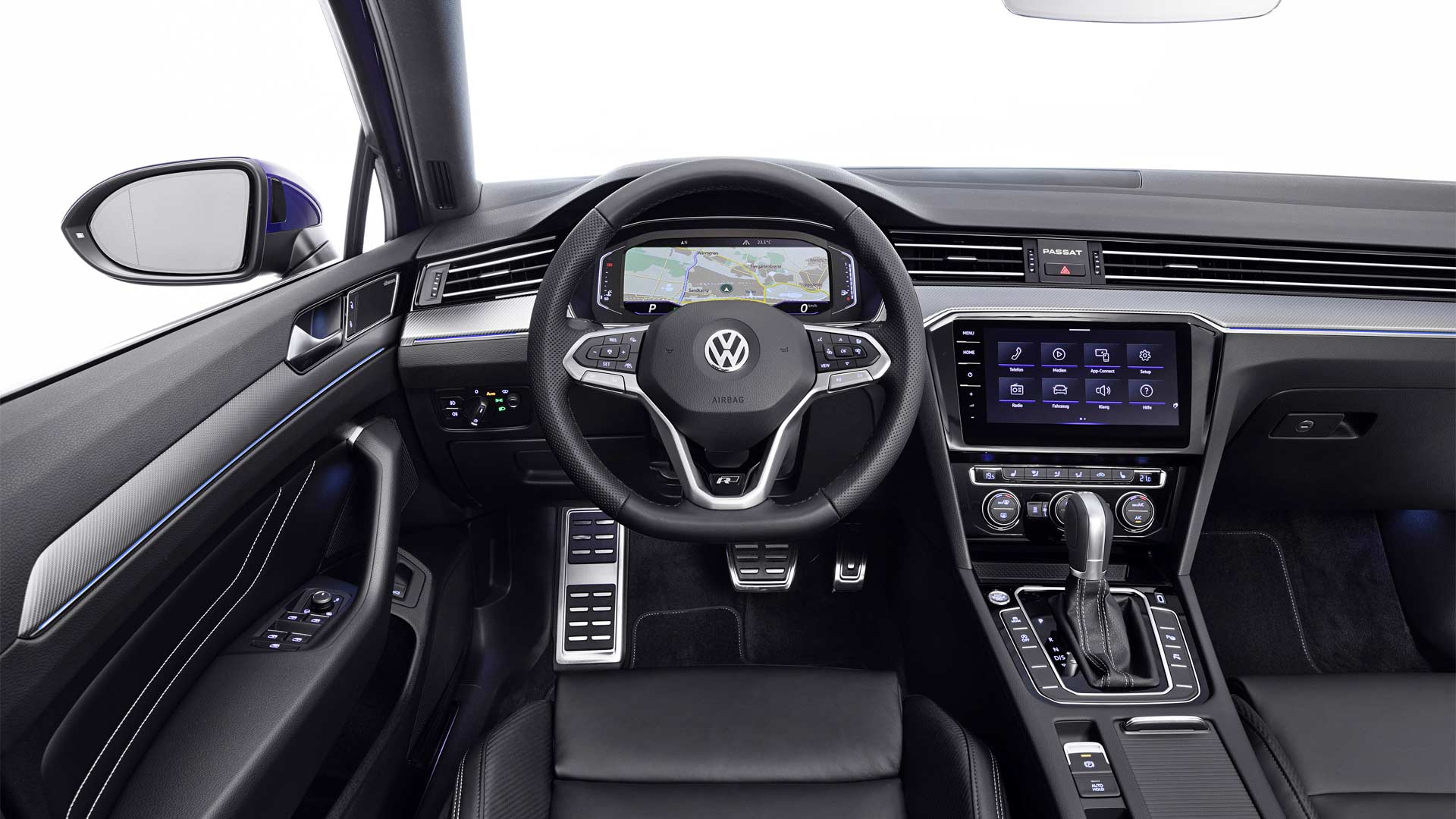 2019-Volkswagen-Passat-R-Line-Interior