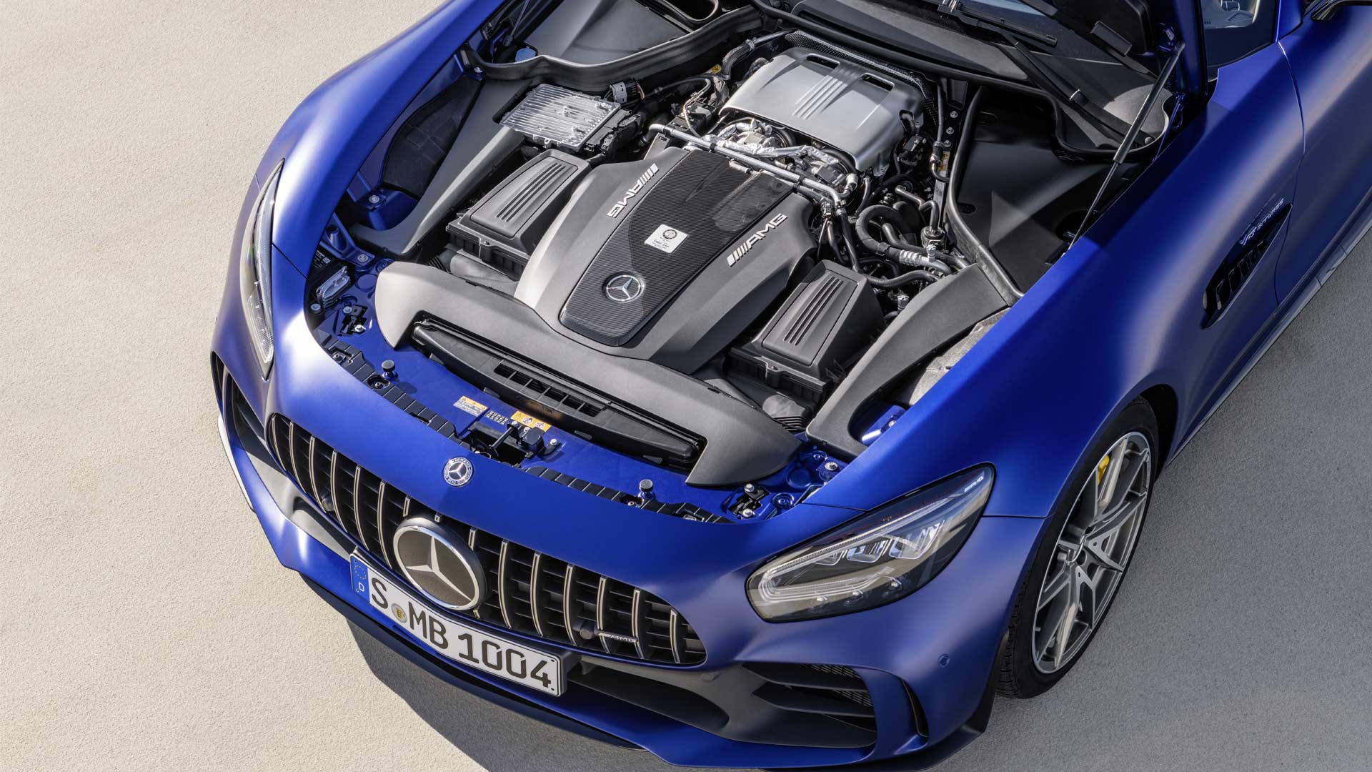 2019-Mercedes-AMG-GT-R-Roadster-Engine