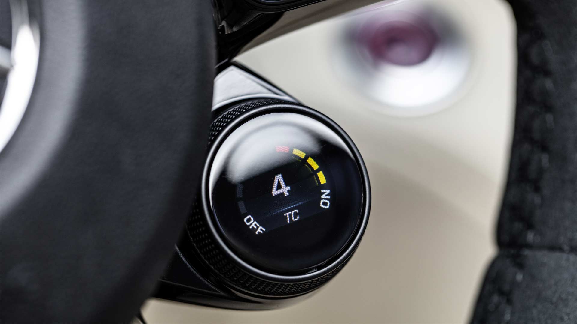 2019-Mercedes-AMG-GT-R-Roadster-Interior-TC-toggle