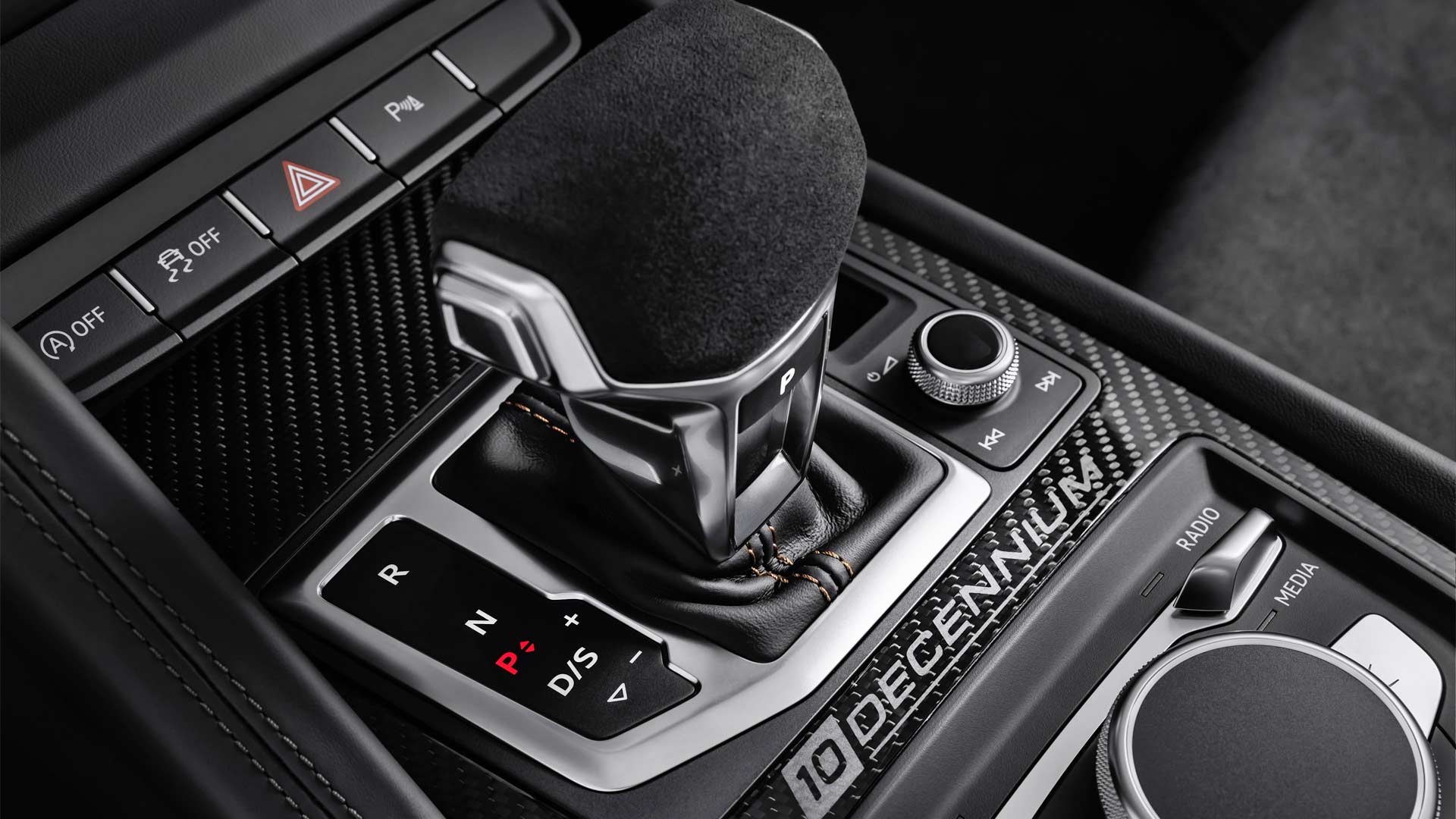 Audi-R8-V10-Decennium-Interior_4
