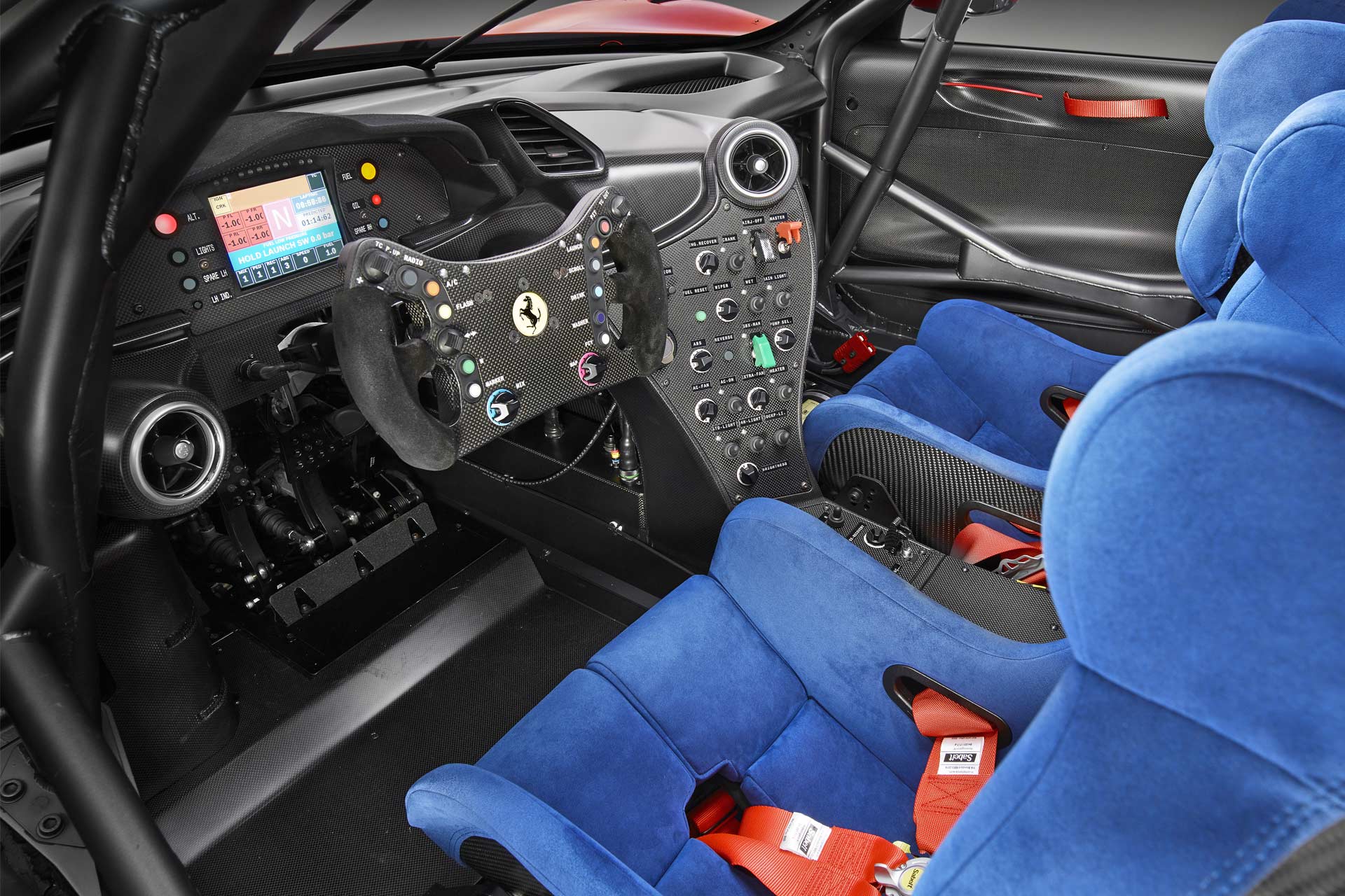 Ferrari-P80-C-Interior