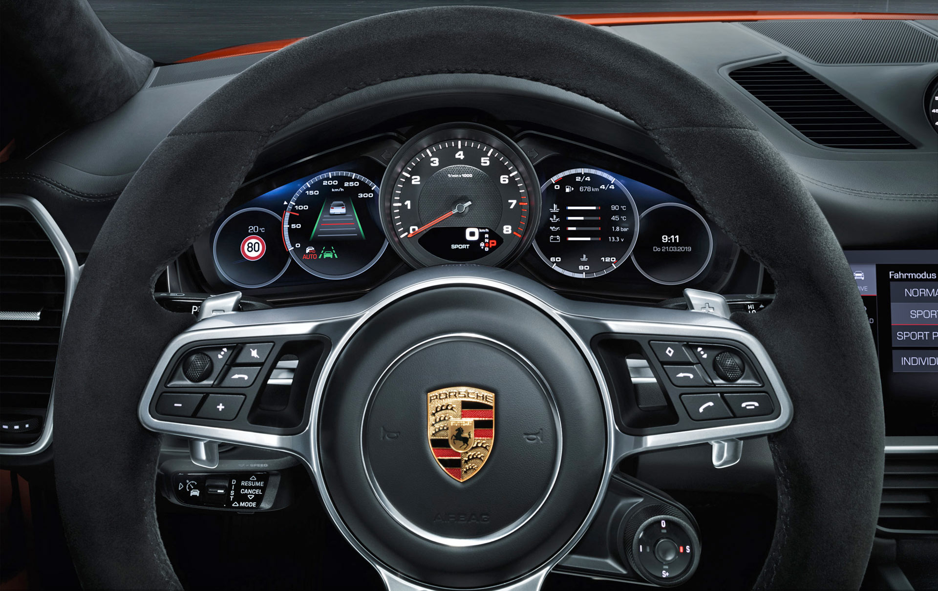 Porsche-Cayenne-Coupe-Interior