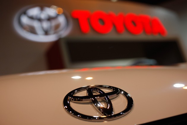 toyota-emblem-logo-sign