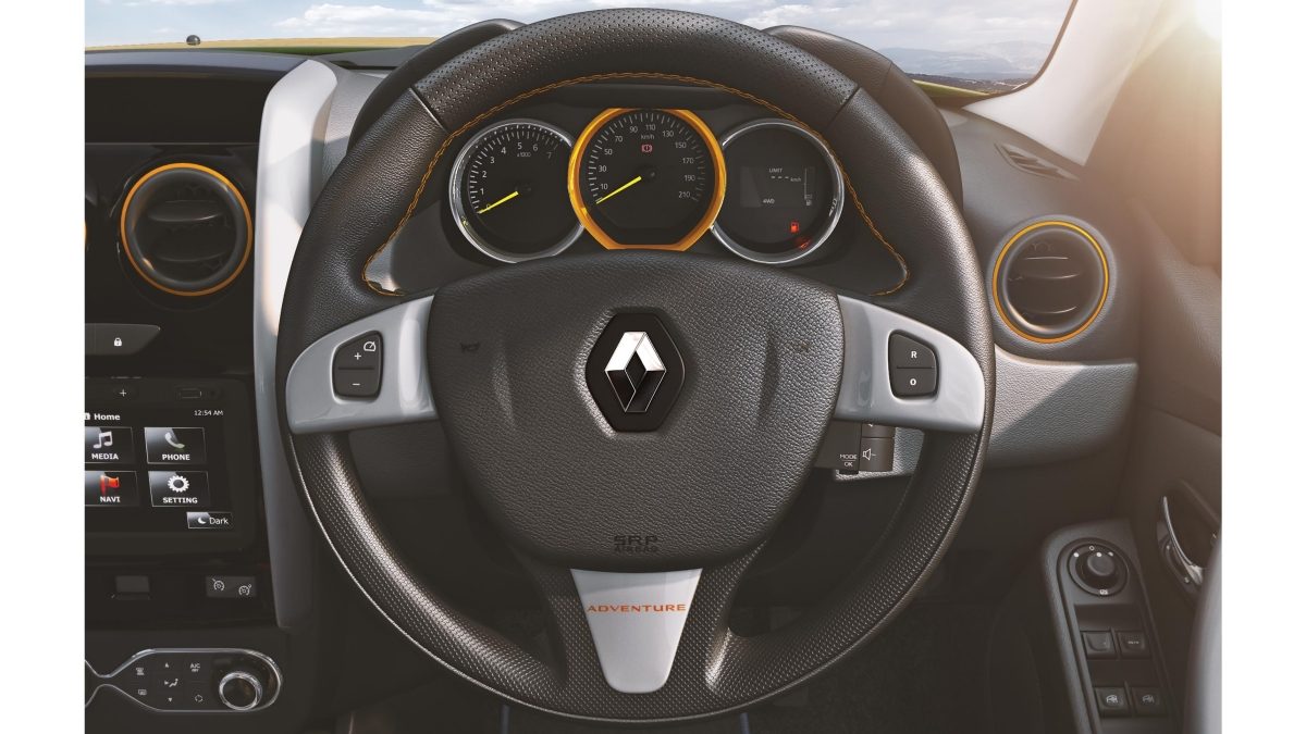 duster-adventure-interior2