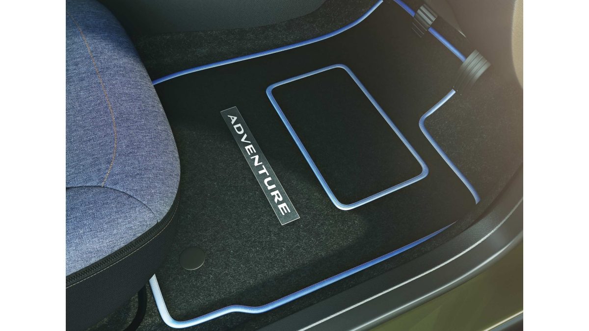 duster-adventure-interior3