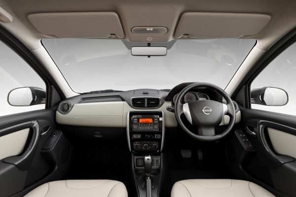 terrano-amt-interior