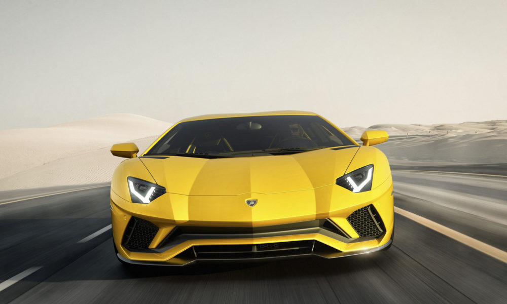 2017-lamborghini-aventador-s