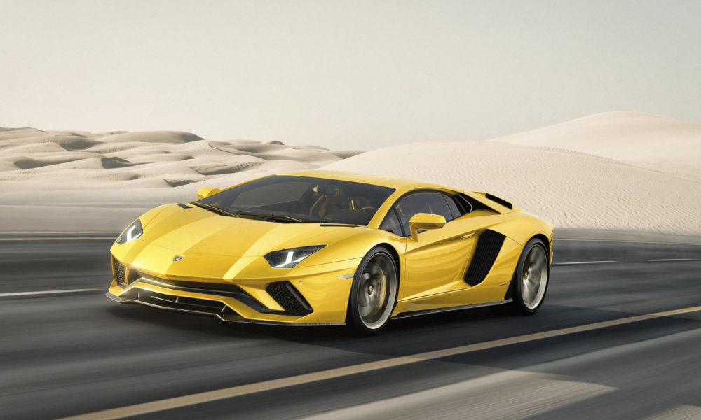 2017-lamborghini-aventador-s