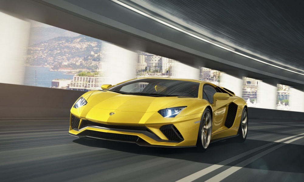 2017-lamborghini-aventador-s