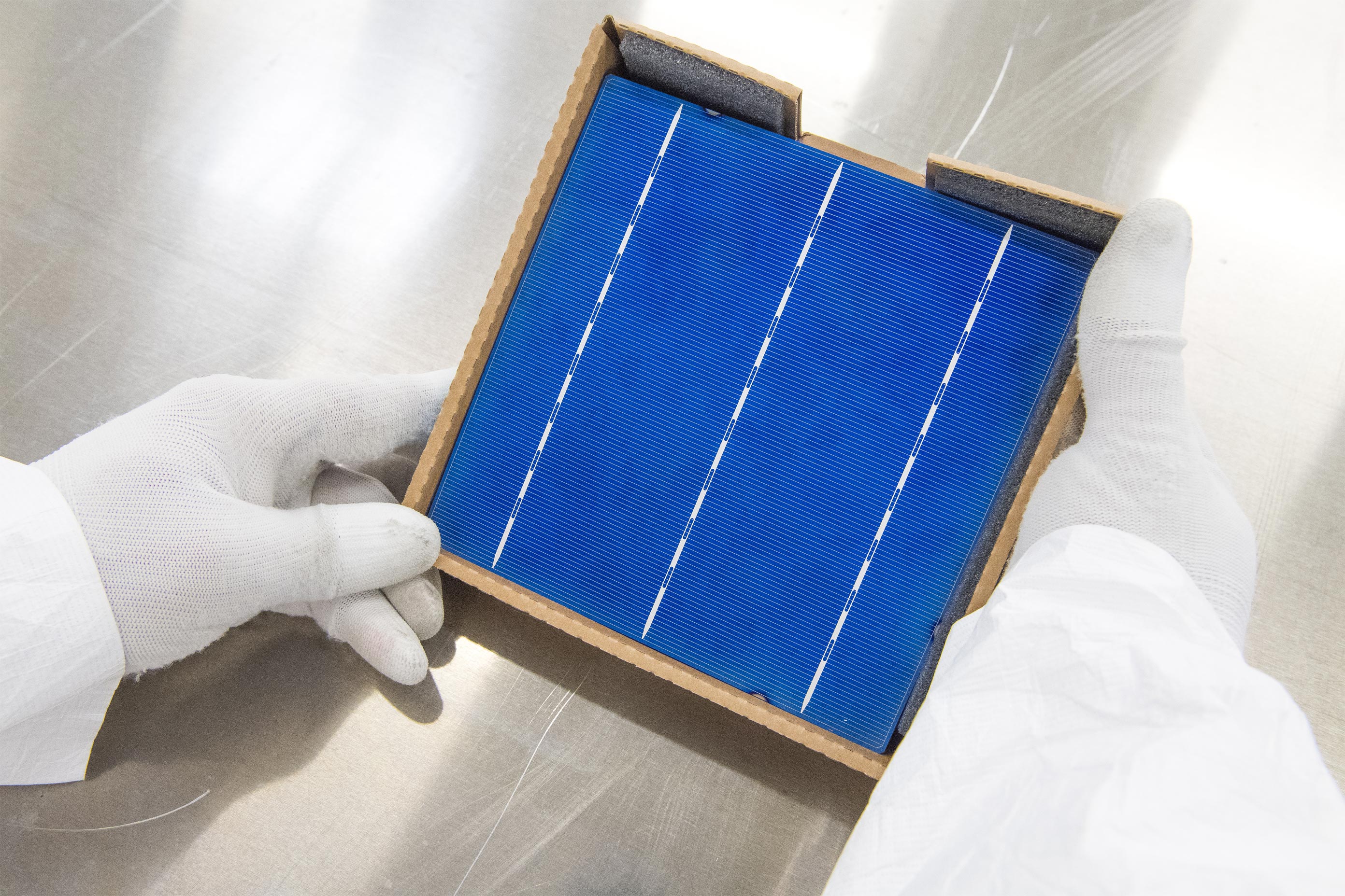 colas-solar-road-panels