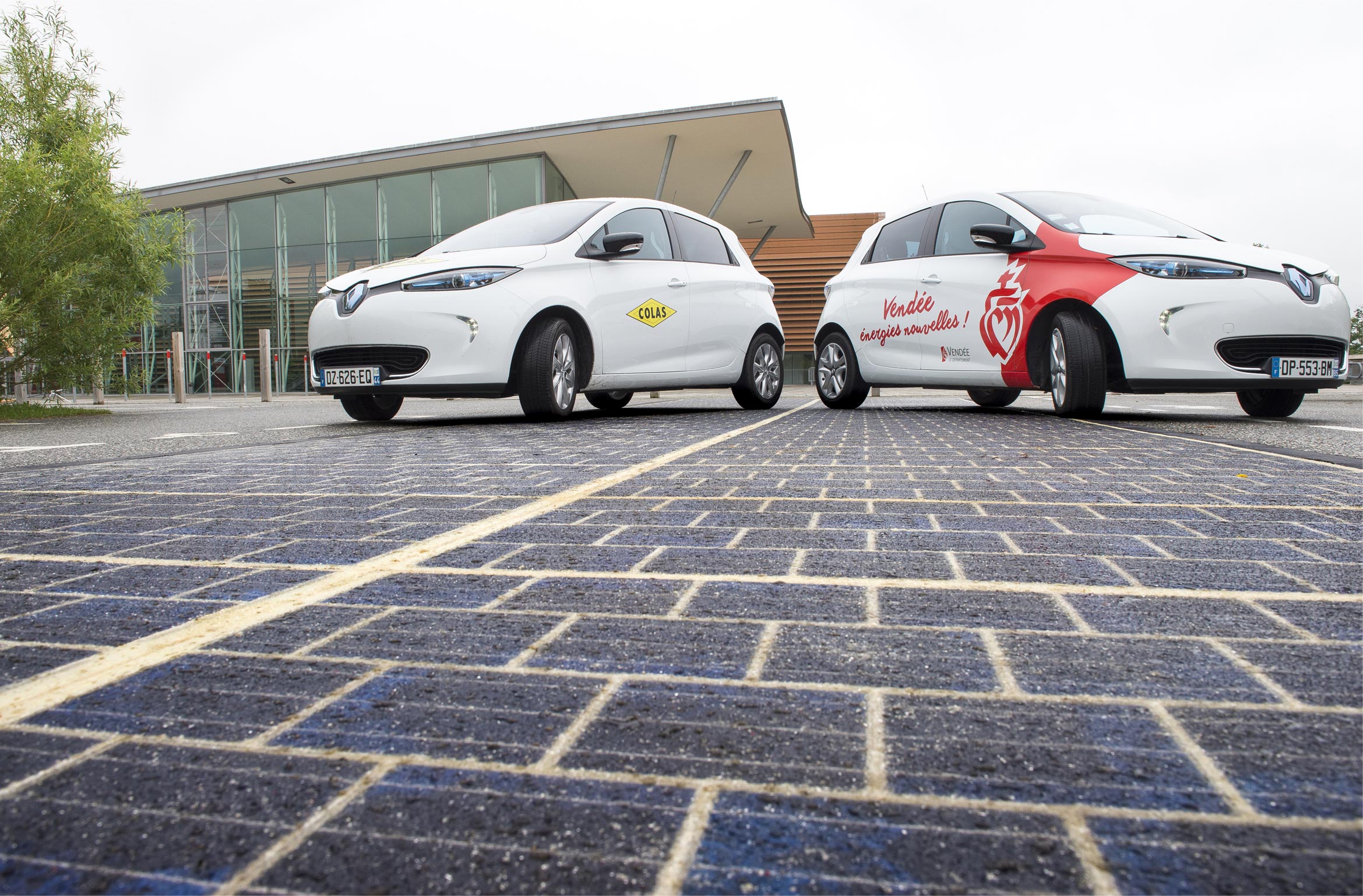 colas-solar-road-panels
