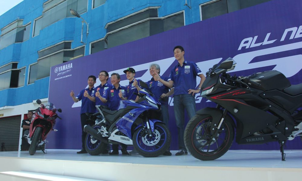 Yamaha-R15-V3.0