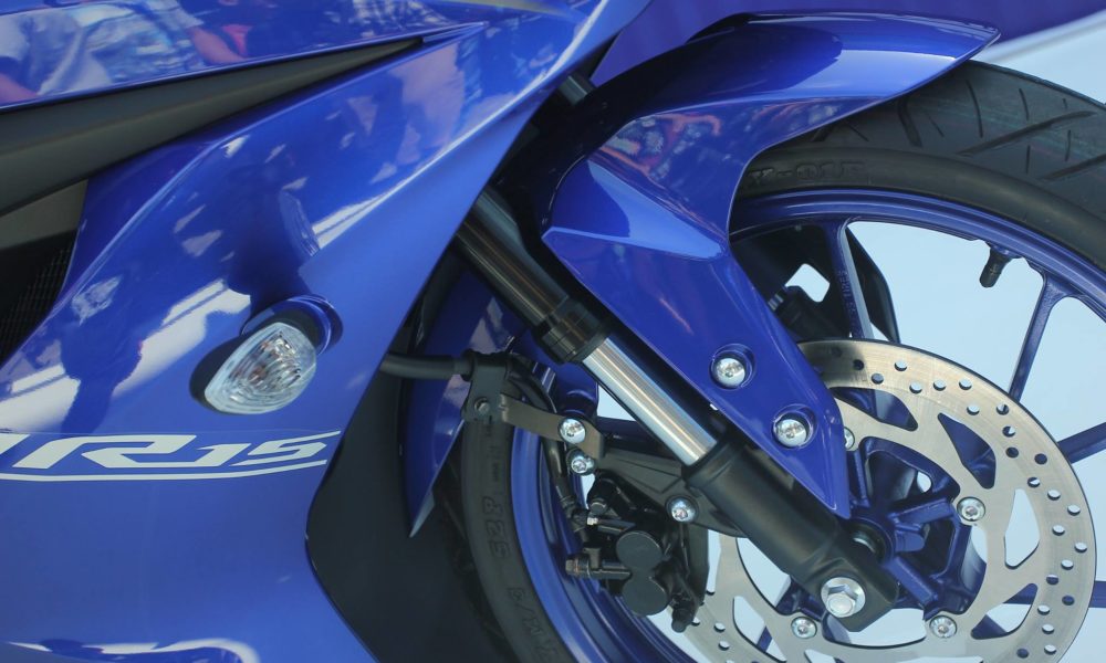 Yamaha-R15-V3.0