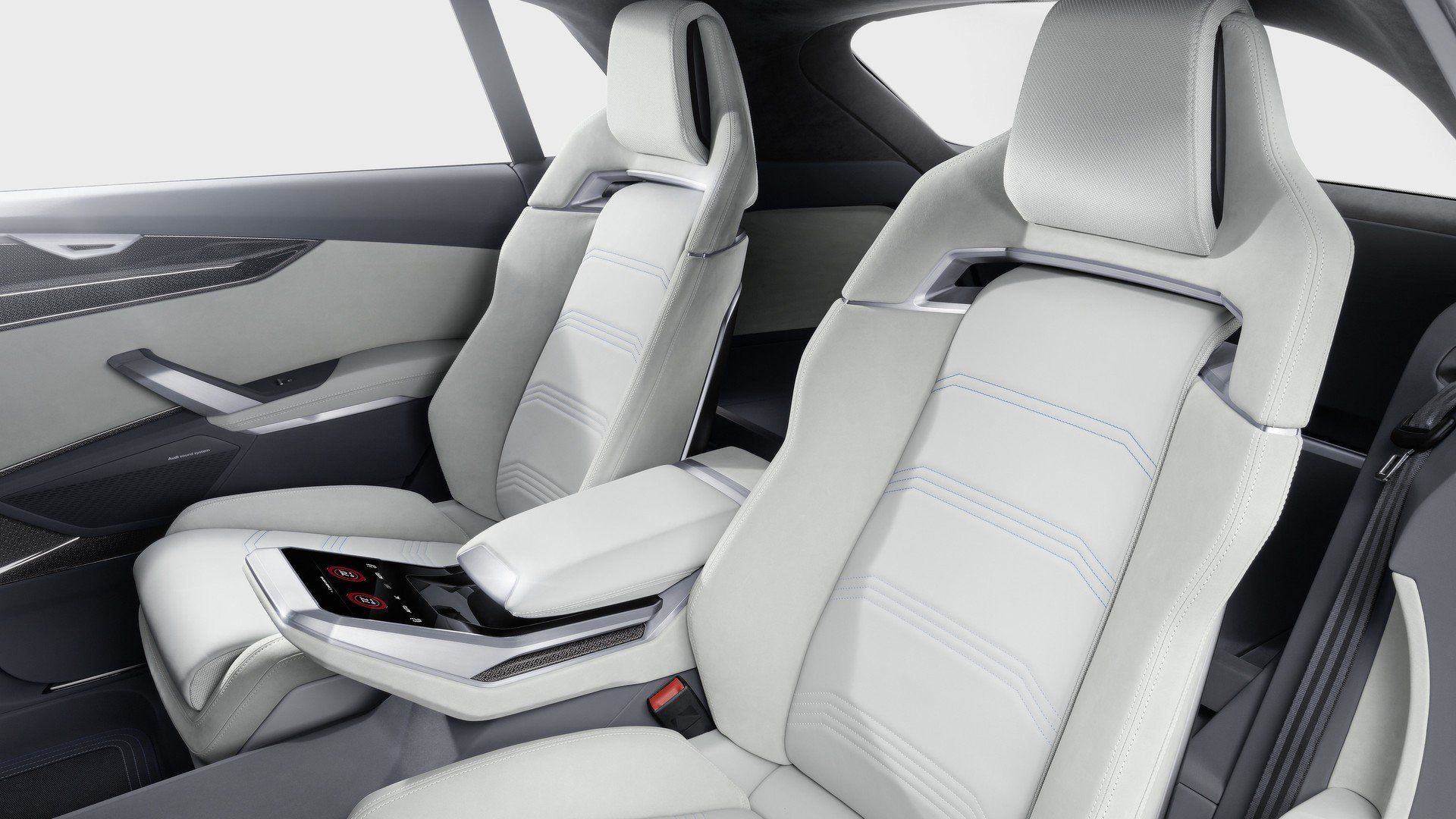 audi-q8-concept-interior