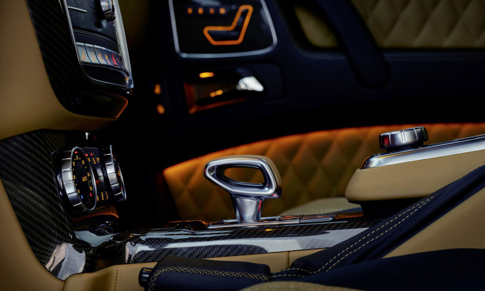 2017-mercedes-maybach-g650-landaulet-(12)