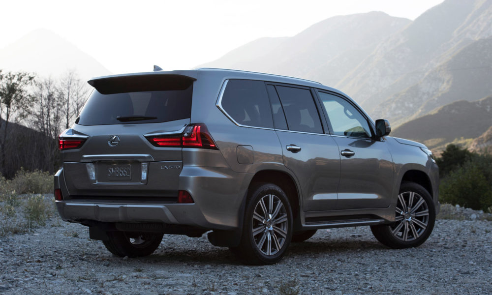 Lexus_LX_570-2