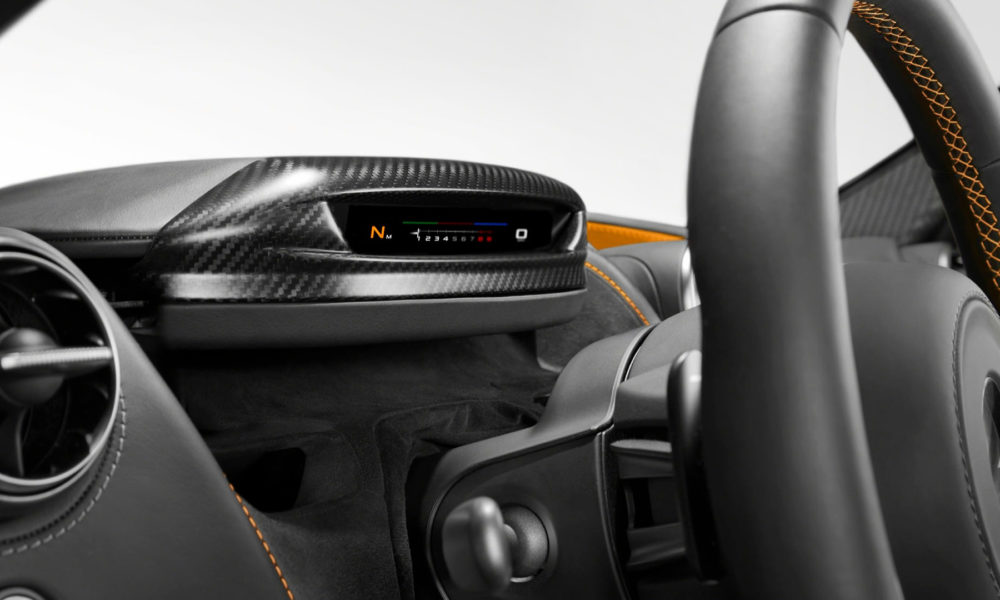 McLaren-720S-interior-4