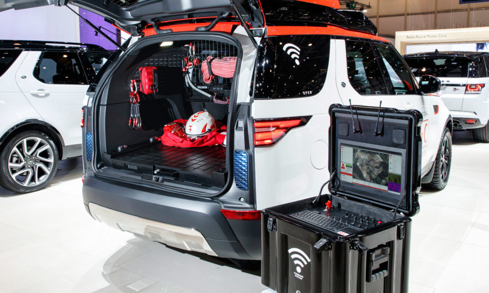 land-rover-discovery-project-hero-concept-9