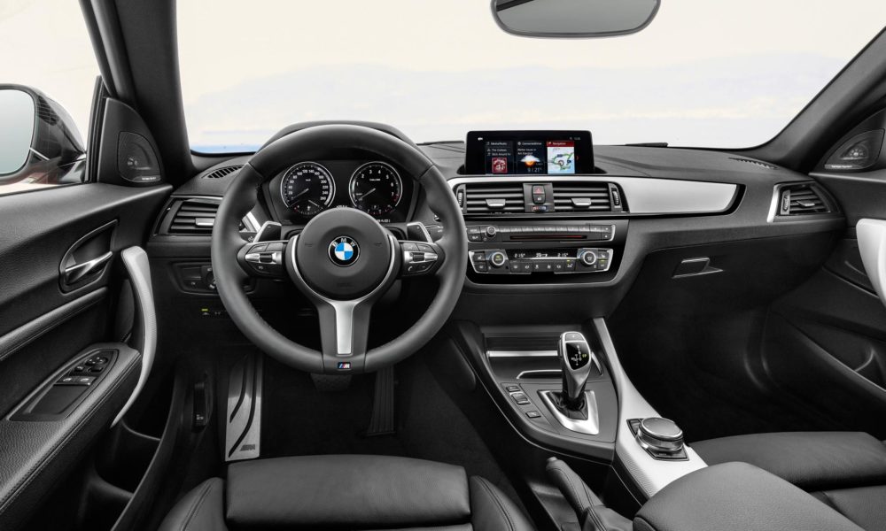 BMW-2-Series-Coupe-interior-2
