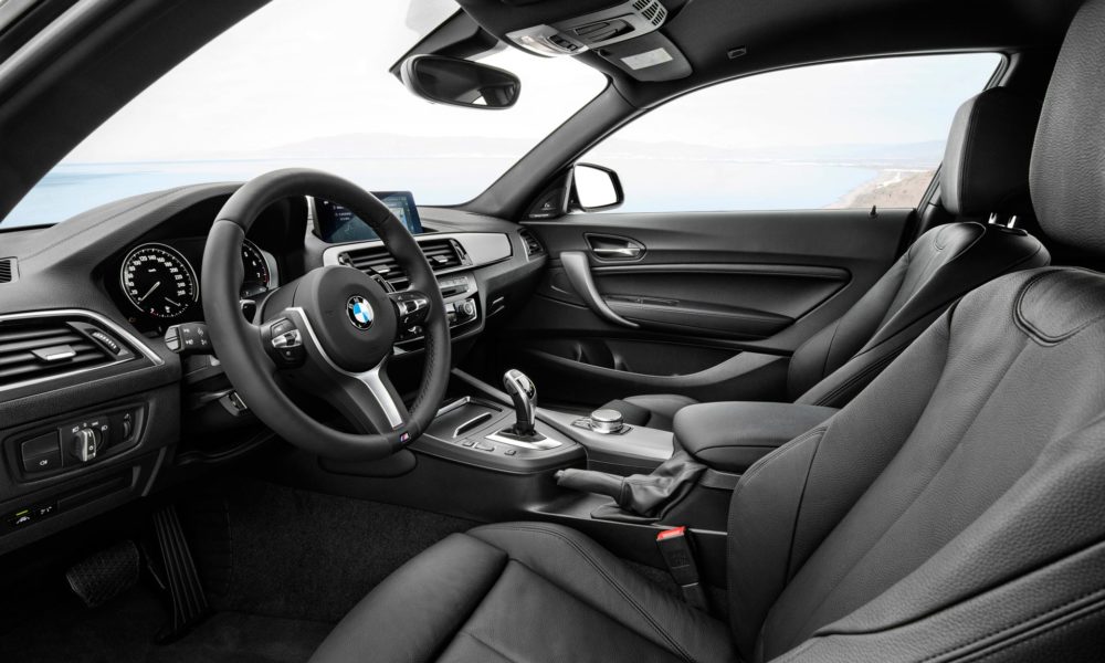 BMW-2-Series-Coupe-interior-3
