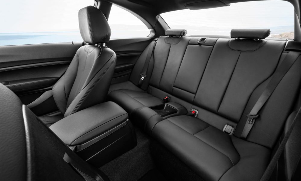 BMW-2-Series-Coupe-interior-4