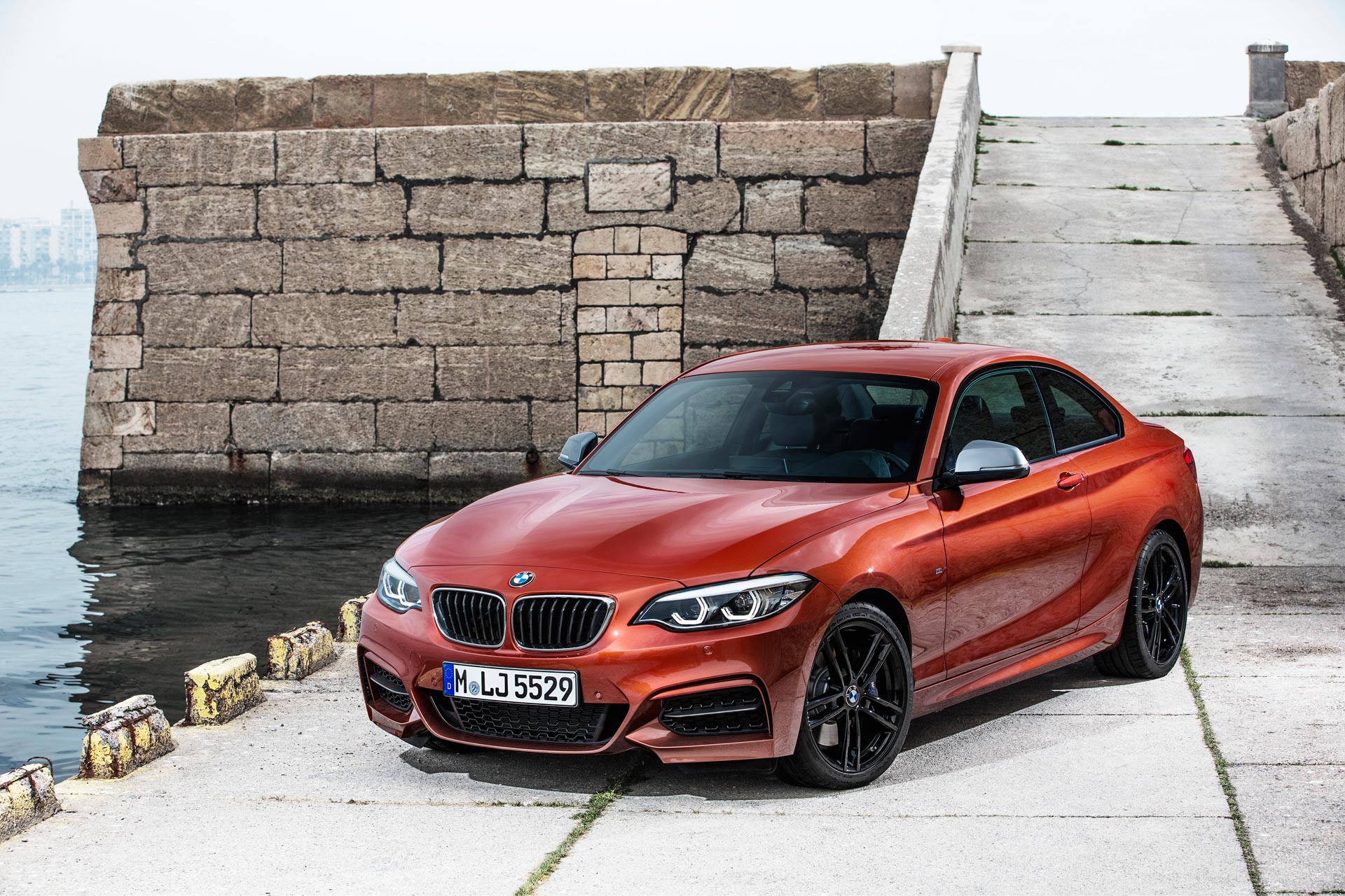 BMW 2 Series Coupe and Convertible facelift unveiled - Autodevot