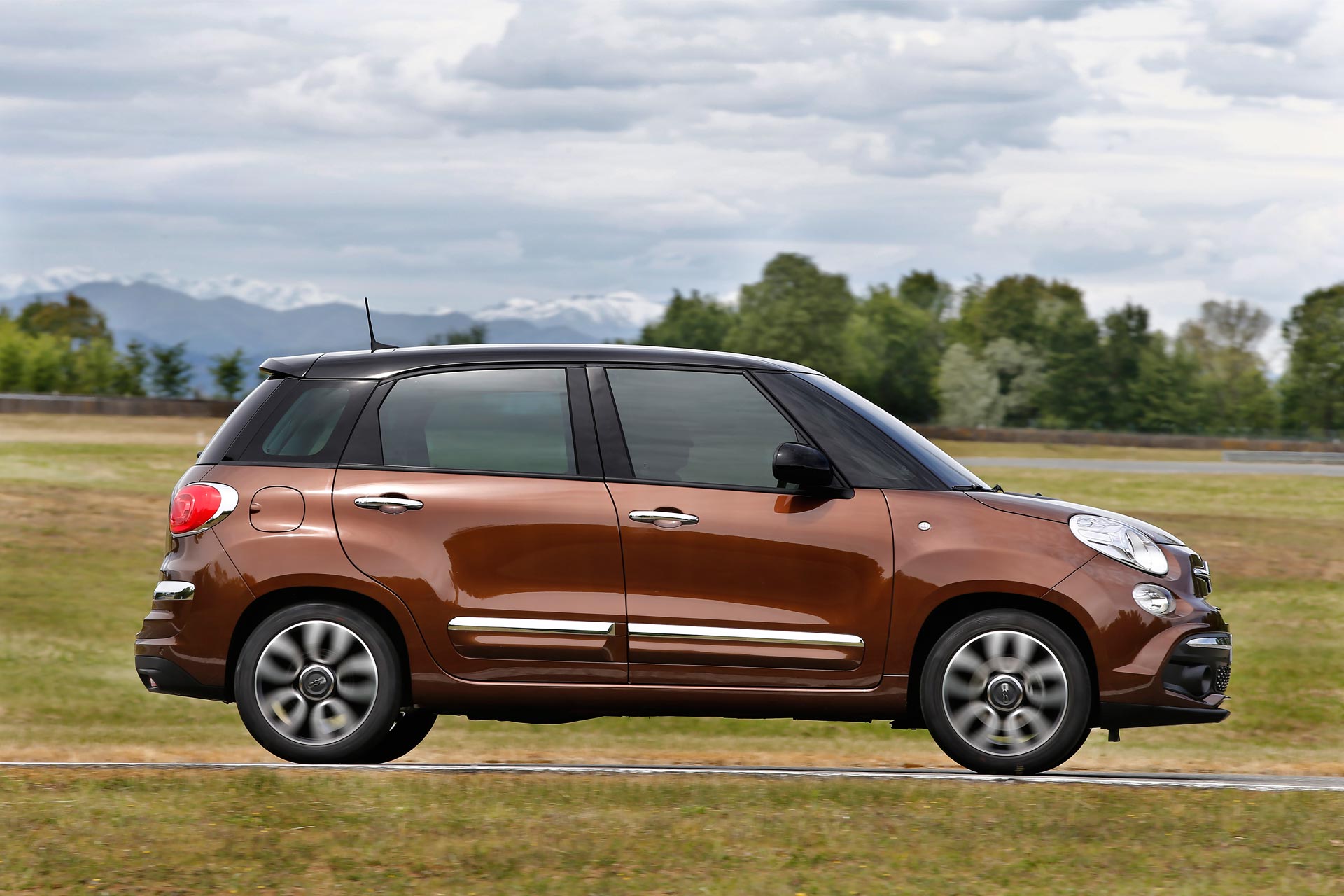 New-Fiat-500L-facelift-7