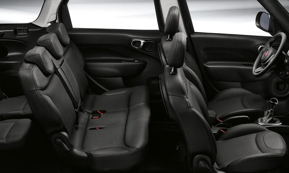New-Fiat-500L-facelift-interior