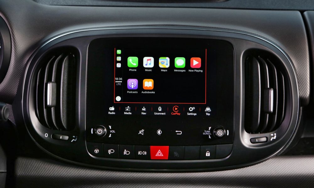 New-Fiat-500L-facelift-interior-2