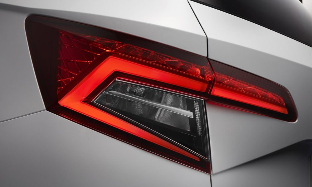 Skoda-Karoq-teaser-2