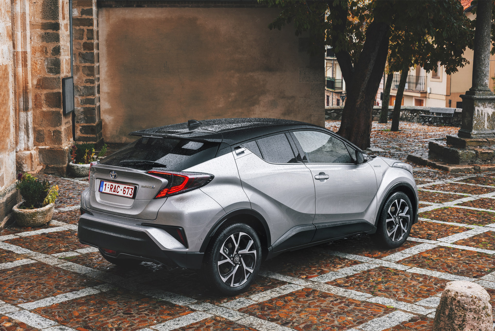 Toyota-C-HR-5