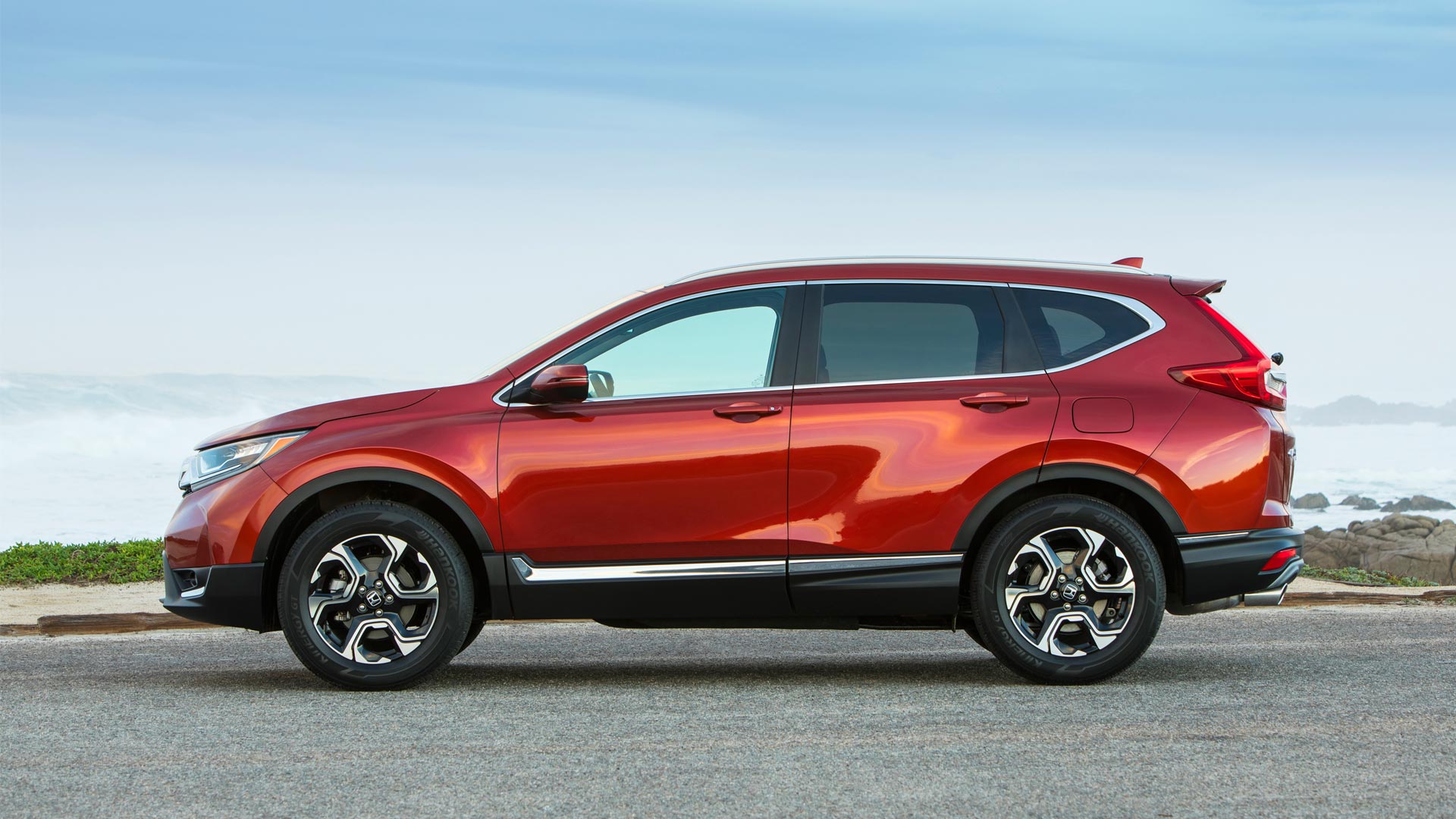 2017 Honda Cr V Previewed In Malaysia With 1 5 Vtec Turbo Autodevot