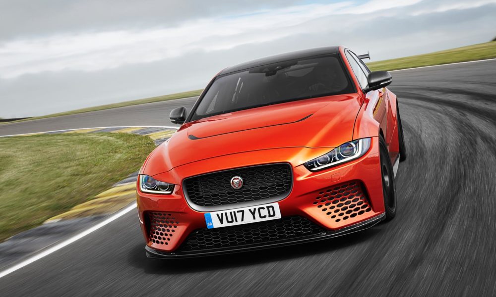 Jaguar-XE-SV-Project8-3